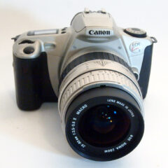 Canon EOS Kiss III ＋Sigma 28-80mmマクロ